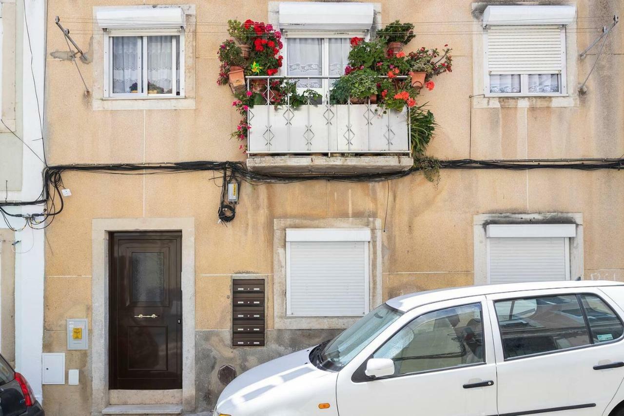 Biti'S Nest Apartment Lisbon Exterior photo